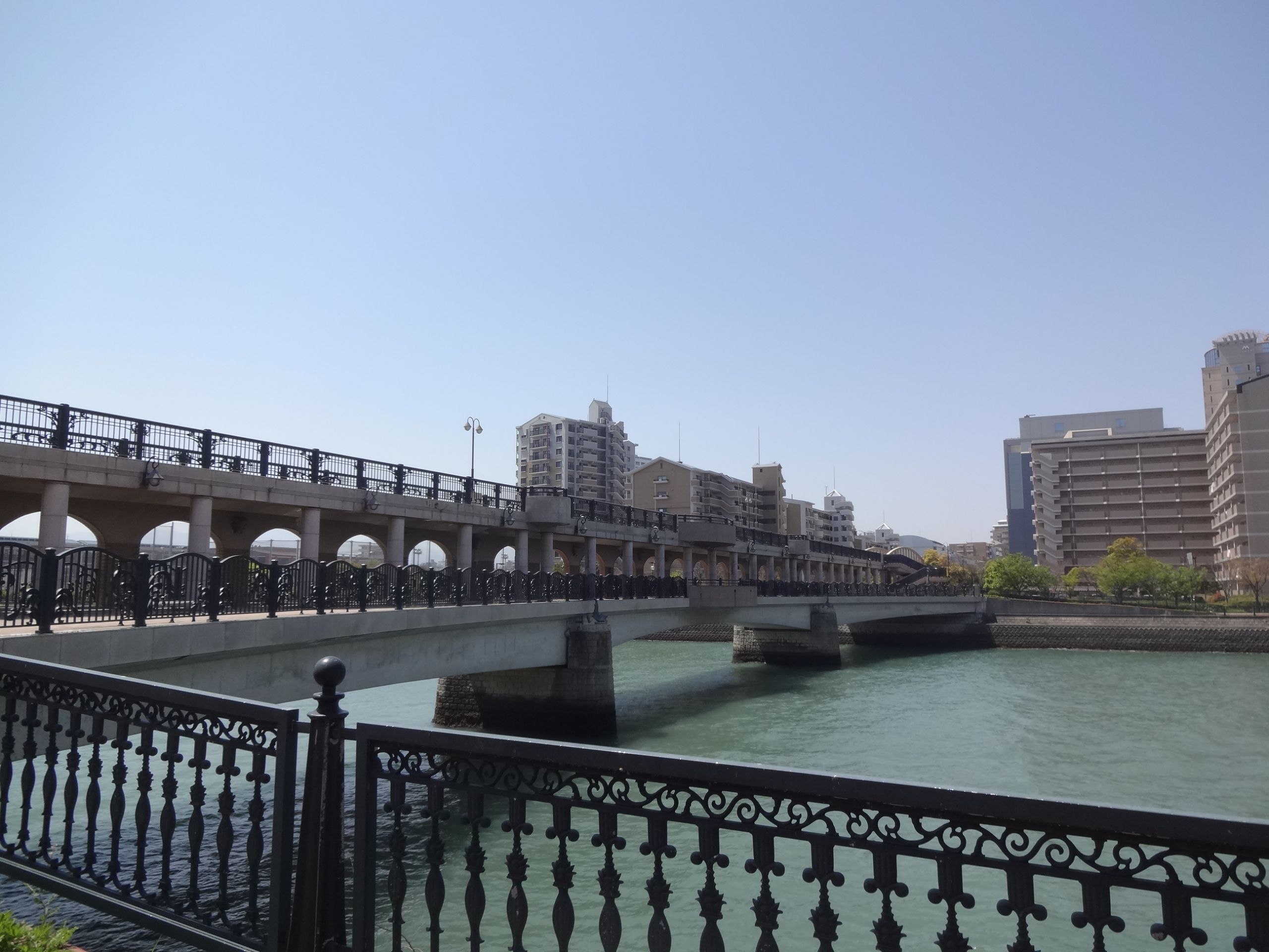 ふれあい橋